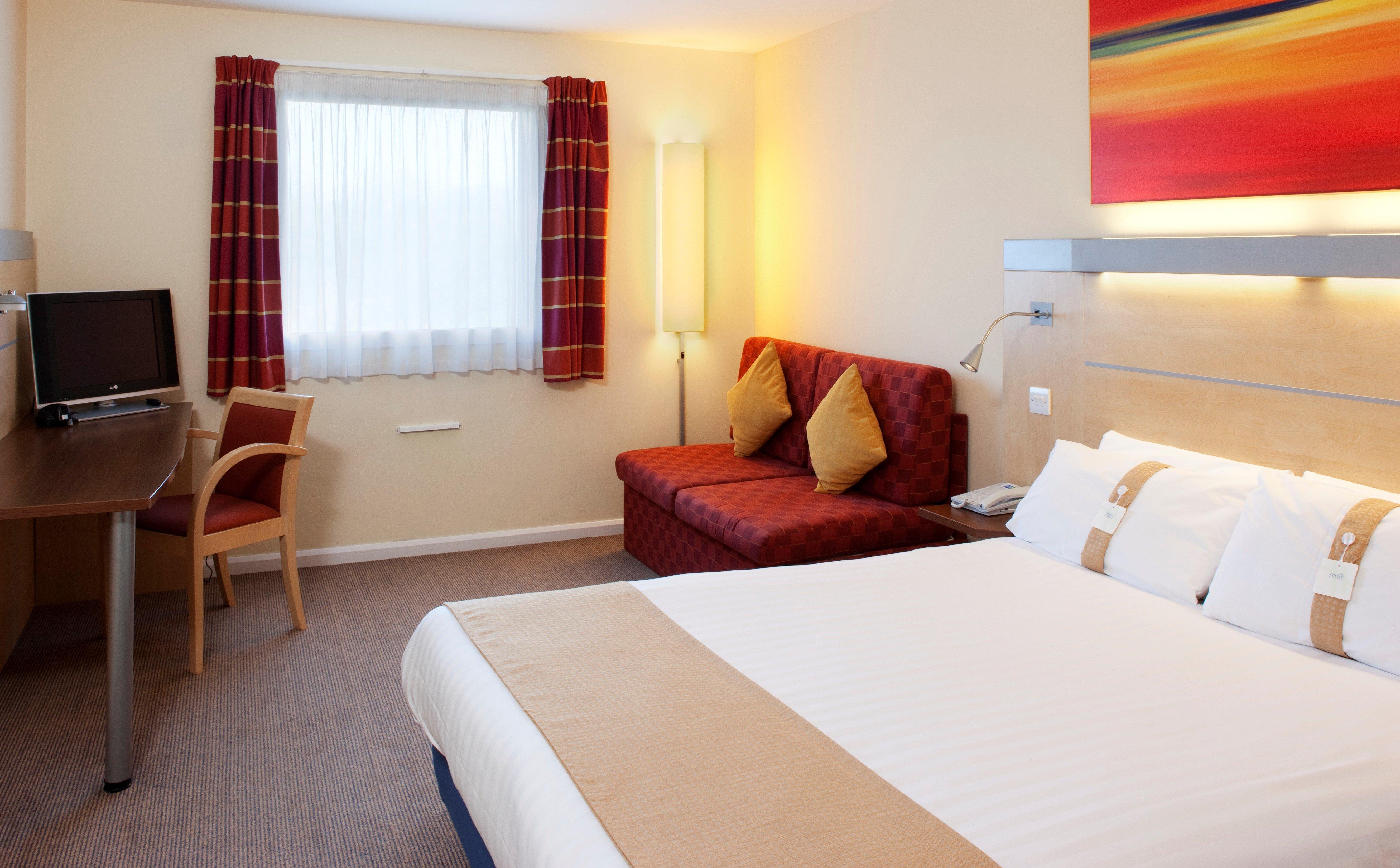 Holiday Inn Express Cardiff Airport, An Ihg Hotel Eksteriør billede